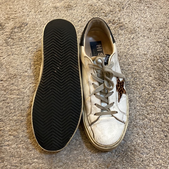 Golden Goose Sneakers - Picture 2 of 2